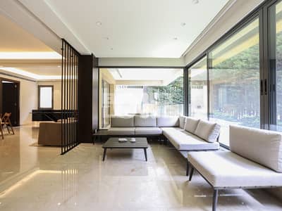 Modern Flat | Private Garden & Terrace | Prime Location