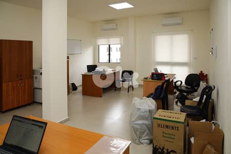 Full Floor for rent in Baouchrieh - طابق كامل للإيجار في البوشرية