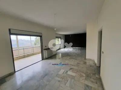 Apartment for sale in Mansourieh شقة للبيع في المنصورية
