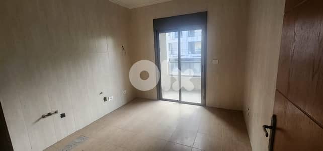 GMC202AJ Apartment for sale in Sabtieh - شقة للبيع في السبتيه