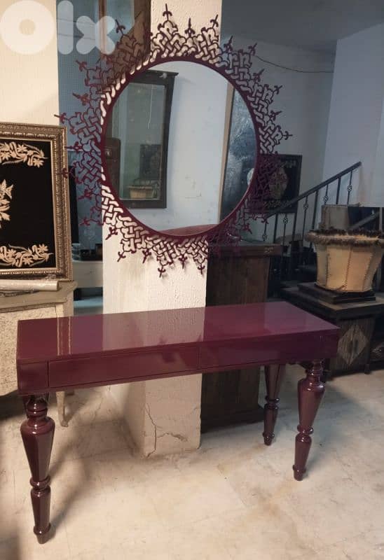 Console and metal mirror 0