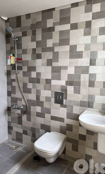 Adma 187m2 | New | View | Prime Location | Calm Street | JH