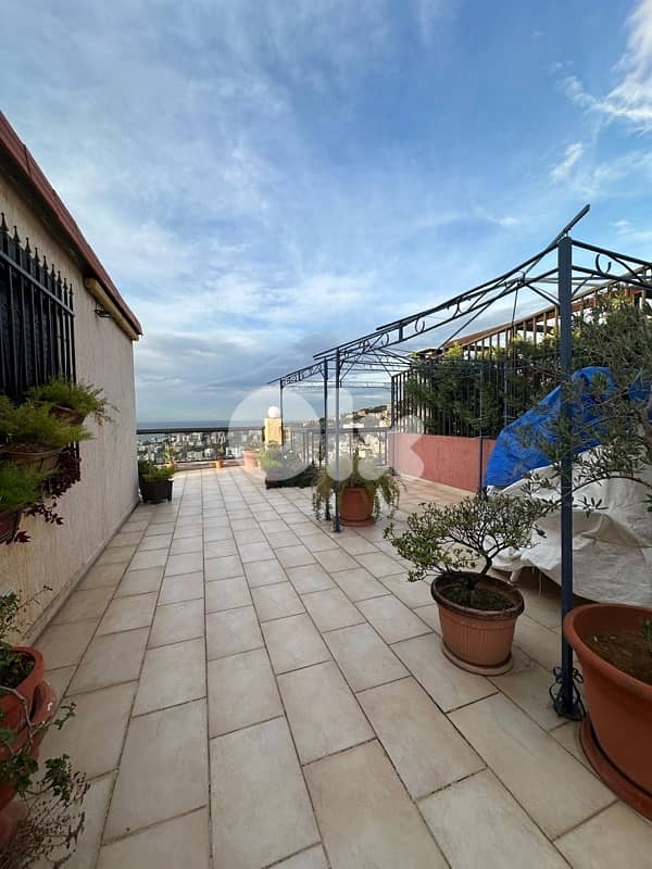 Apartment with Roof - terrace and Breathtaking 360 views in Bsalim 0