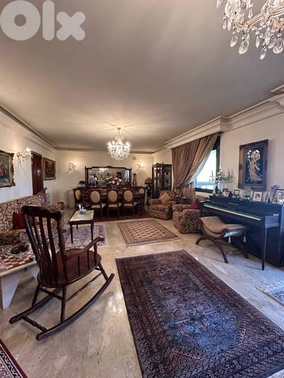Apartment with Roof - terrace and Breathtaking 360 views in Bsalim