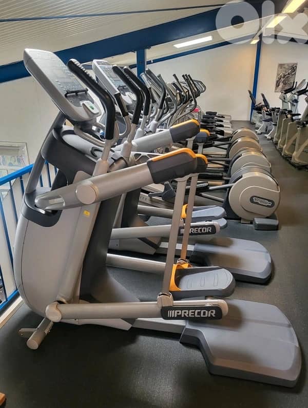 Precor Elliptical made in usa fe mna 4 like new delivery available 1