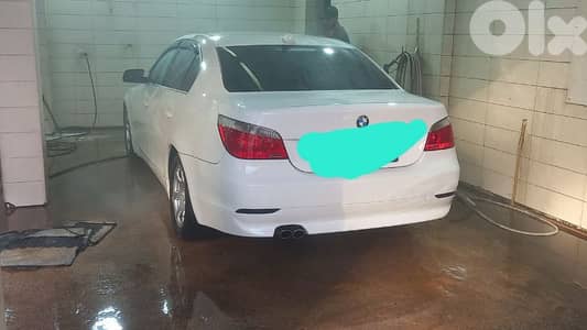 بي ام دبليو الفئة 5 2004