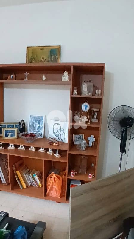 tv unit 2