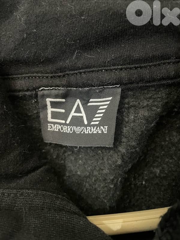 Emporio Armani 8
