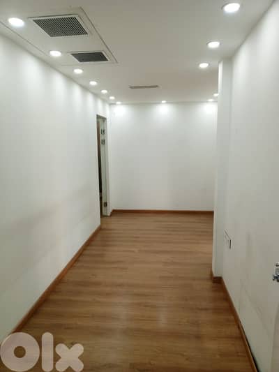 Decorated Office For Rent In Achrafieh Tabaris مكتب للاجار في الاشرفية