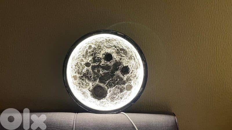 moon art 2