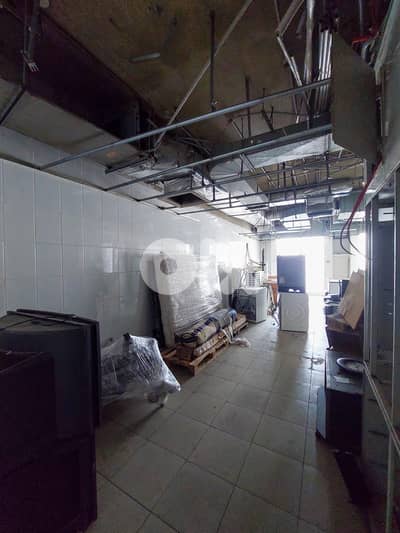 350 SQM Showroom in Dekwaneh, Metn