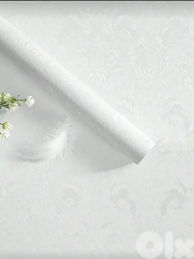 Elegent white wall paper