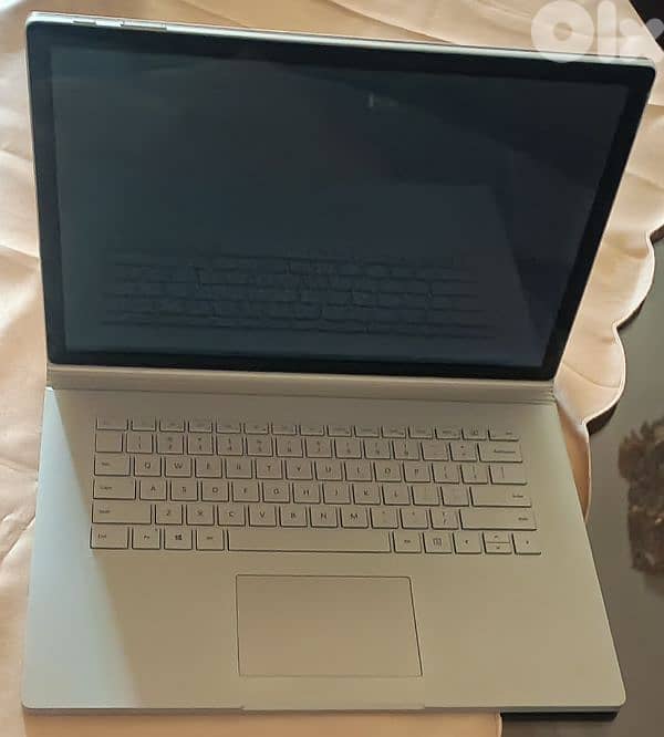 Microsoft Surface Book 2 0