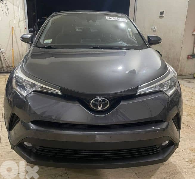 Toyota CHR 2018 Premium_Keyless_Power Mirror_Blind Spot 0