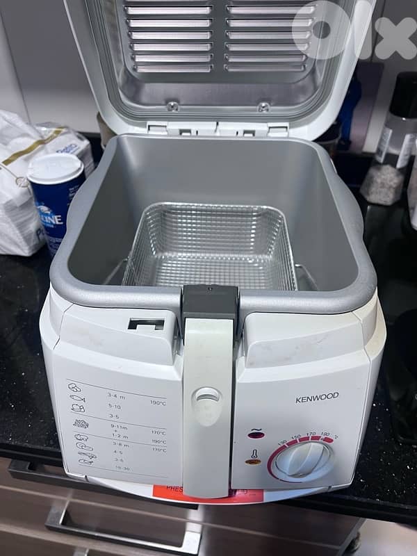Keenwood deep fryer (Final Price) 0