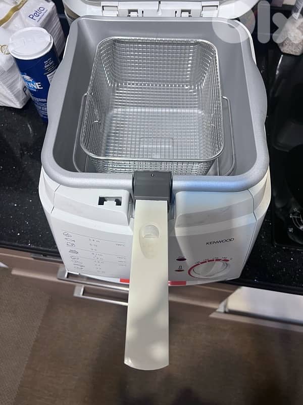 Keenwood deep fryer (Final Price) 2