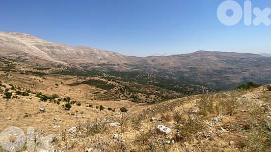 GMK163SS - Land For Sale In Faqra - أرض للبيع في فقرا