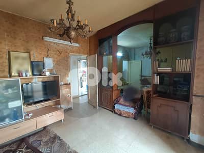 well-situated  heart of Tariq el Jdideh/طريق الجديدة REF#YJ130201