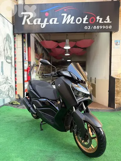 yamaha xmax 300
