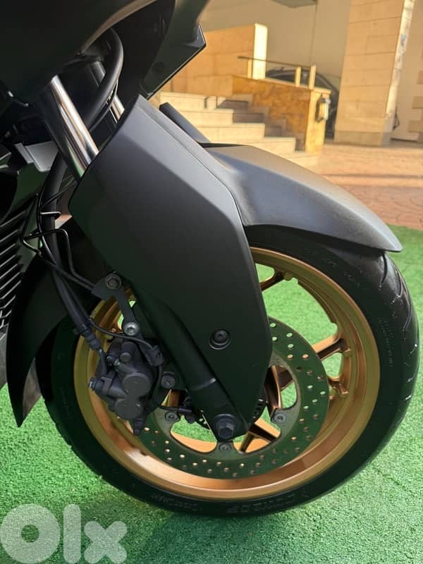 yamaha xmax 300 3