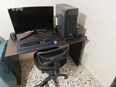 gaming PC, i5 12600K, 24 gb 3600 MT ddr4, 3 nvme drives rtx 3050