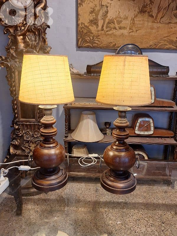 pair of large wooden lamps 0