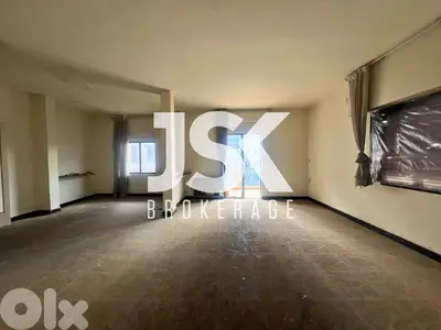 L19922 - 4-Bedroom Apartment For Sale in Achrafieh, Mar Mitr