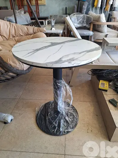 Restaurant table