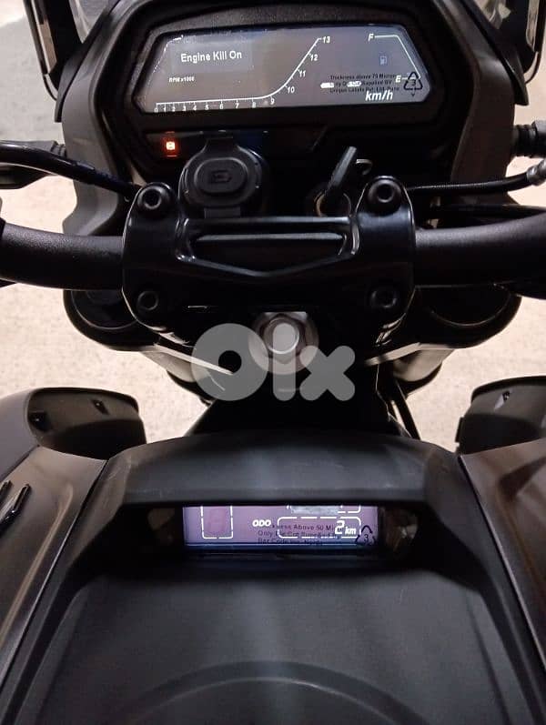 Bajaj Dominar 400cc 0klm abs injection full led dealer warranty 3