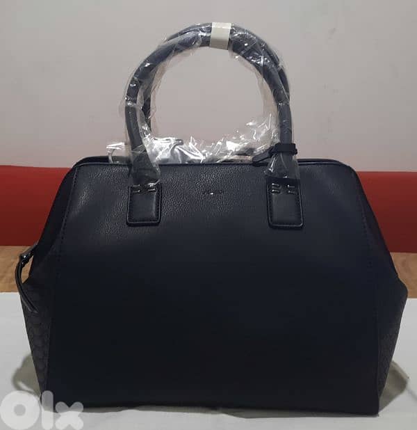 handbag 1