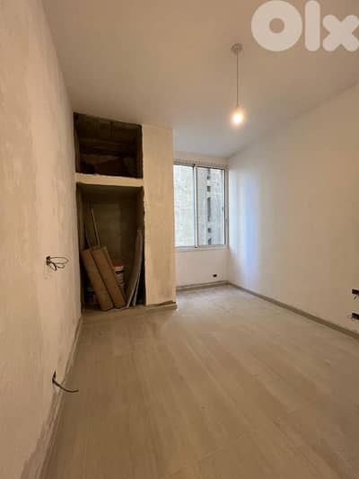 Apartment with terrace for sale in furn El chebbak