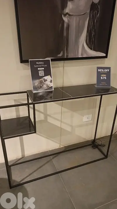 Marble console