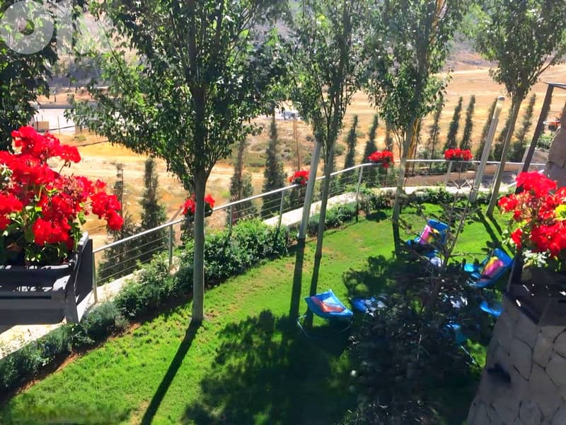 Chalet for sale in Oyoun El Siman, Ski In-Out,Pool, Breathtaking view 0