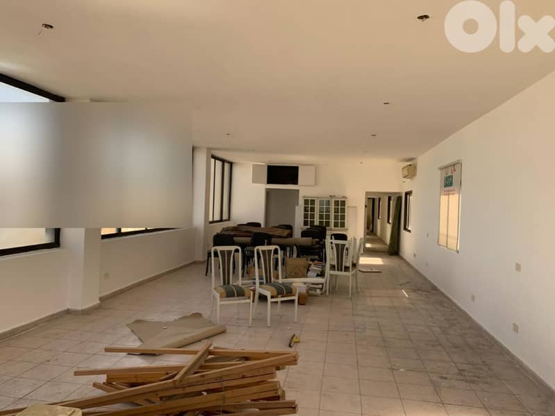 AMAZING SHOW ROOM  FOR RENT  IN JOUNIEH  PRIME ,(ZMR-151) 0