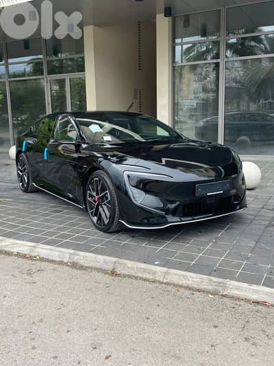AVATR 1 2 MASTER EDITION 2025 EV ( DUAL MOTOR )