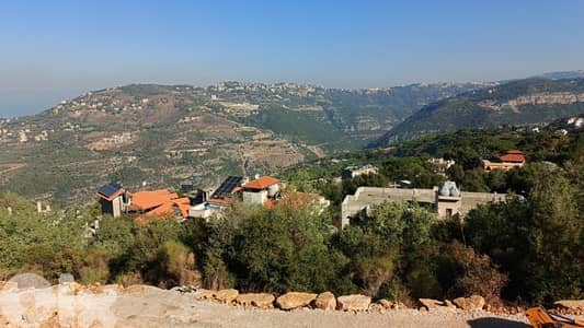 Two units Under construction 182m 3Bedroom+/- Garden Chwit Baabda