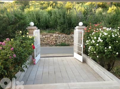 Villa For Sale In Kfardebian - فيلا للبيع في كفردبيان
