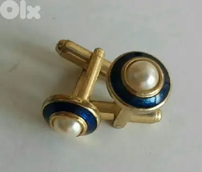 Old elegant cufflinks - Not Negotiable