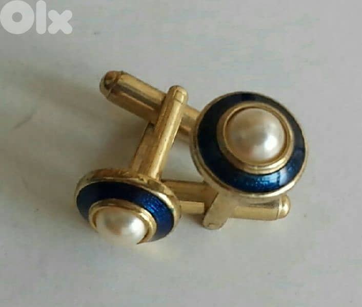 Old elegant cufflinks - Not Negotiable 0