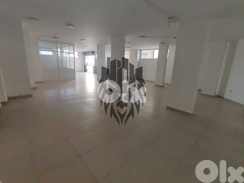 SPACIOUS WAREHOUSE IN THE HEART OF SPEARS PRIME (800SQ) , (BTR-244) 0