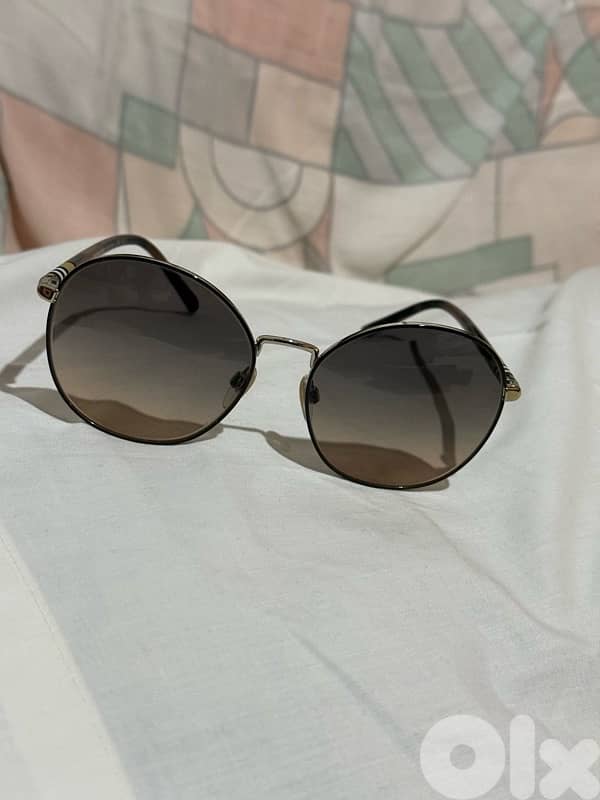 Burberry Sunglasses 0