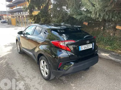 Toyota  C-HR