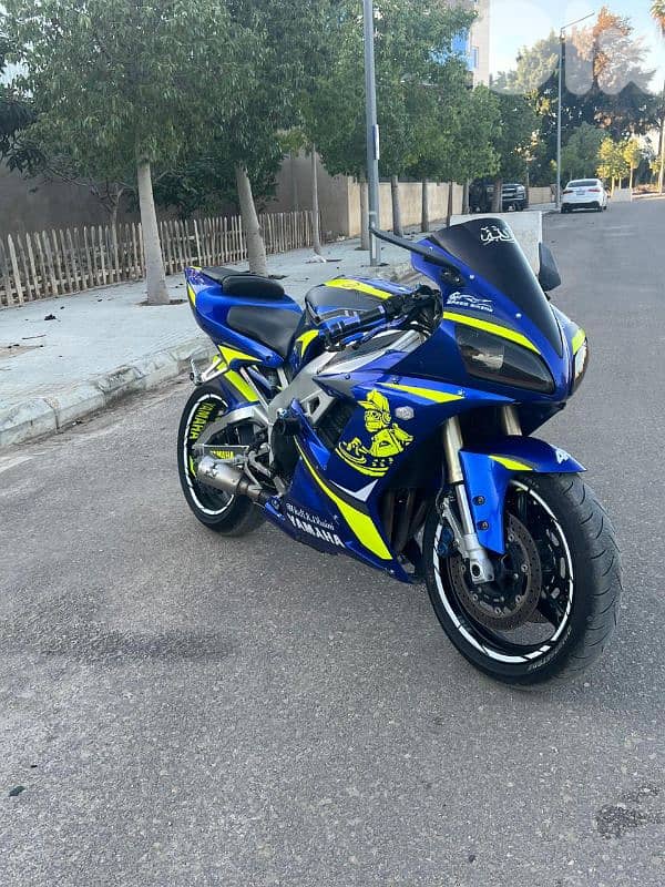 yamaha r1 0