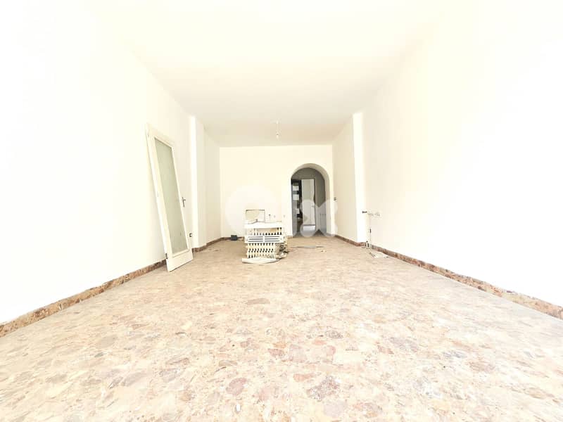 RA25-4593 Vintage Fully Renovated Apartment for Rent – Clemenceau 0