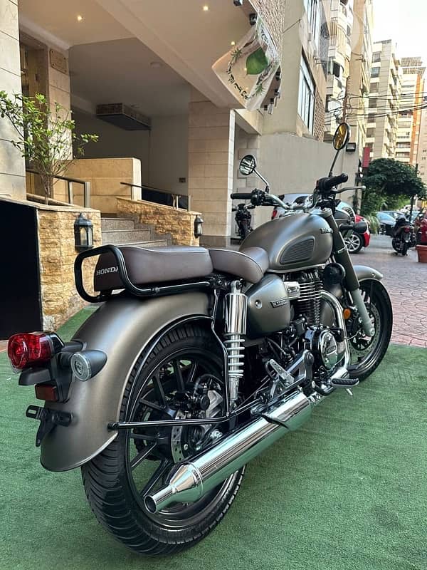 Honda CB 350 Classic okm 2025 2