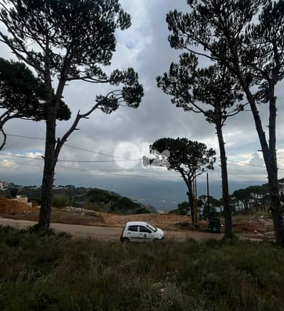 Land for sale in Ayroun أرض للبيع في العيرون قرب الدوار