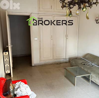 Apartment for Sale in Aicha Bakkar شقة للبيع في عائشة بكار