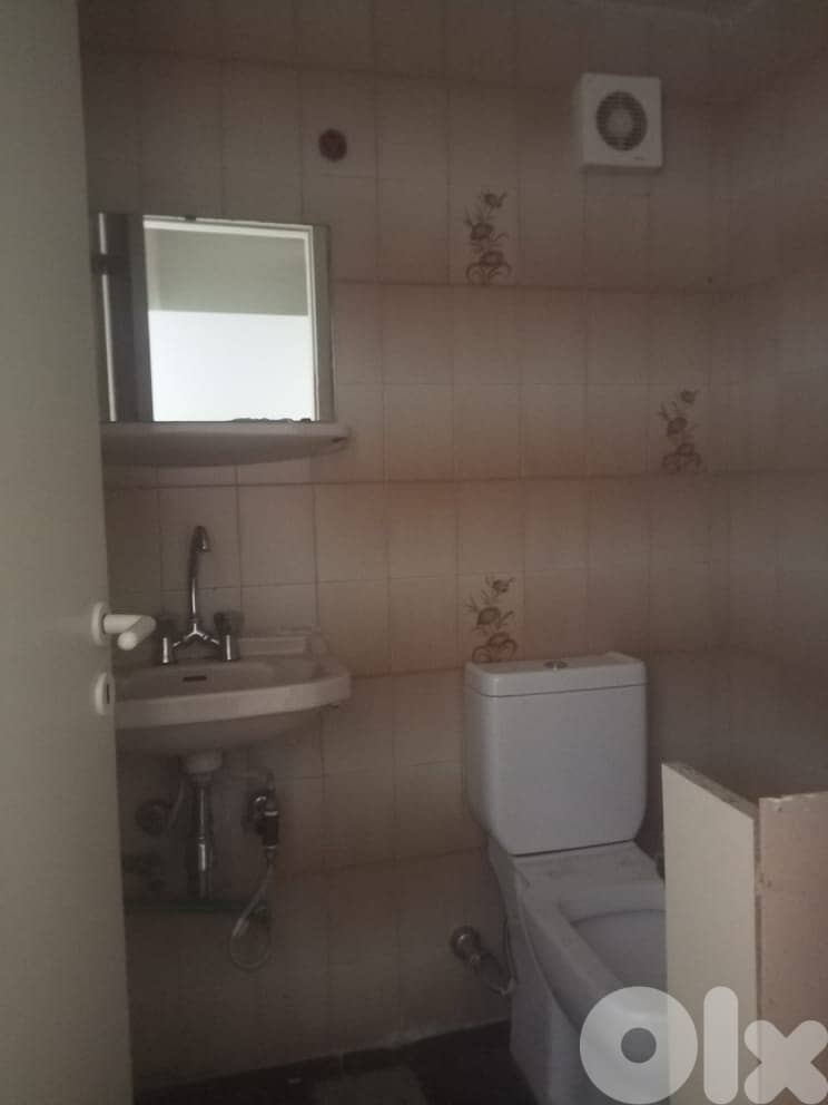 MANSOURIEH PRIME SHOP FOR SALE 80SQ GOOD LOCATION   , (MA-299) 1