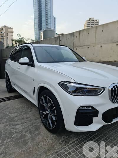 BMW X5 M PACKAGE MODEL 2020 COMPANY SOURCE ONE OWNER 23000 KM ONLYYYY