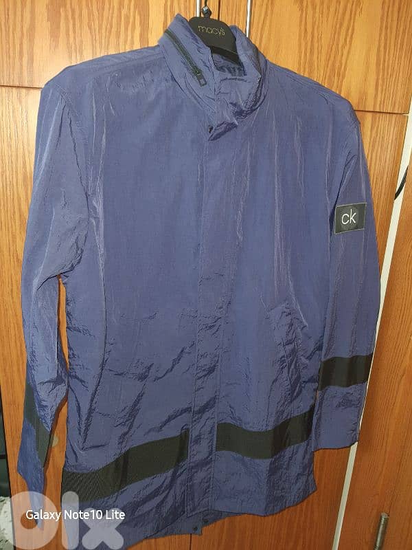 CALVIN KLEIN ANORAC  size medium Large 0